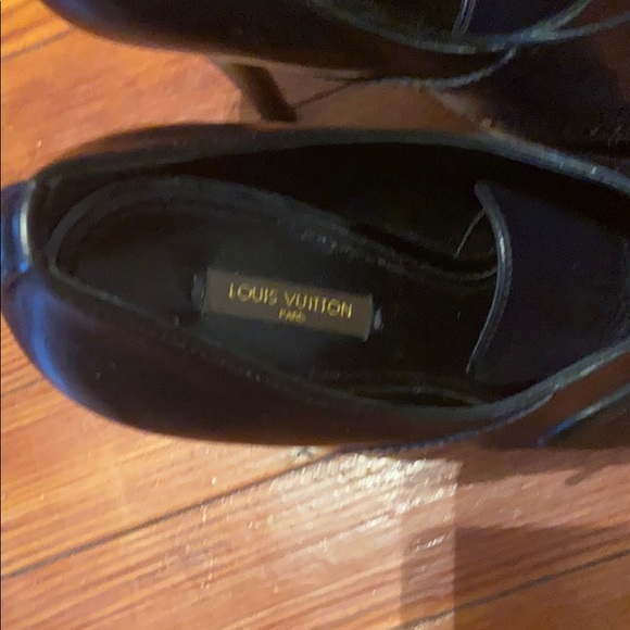 New LOUIS VUITTON NADJA LACE UP PUMPS SZ 39.5 - Picture 7 of 7